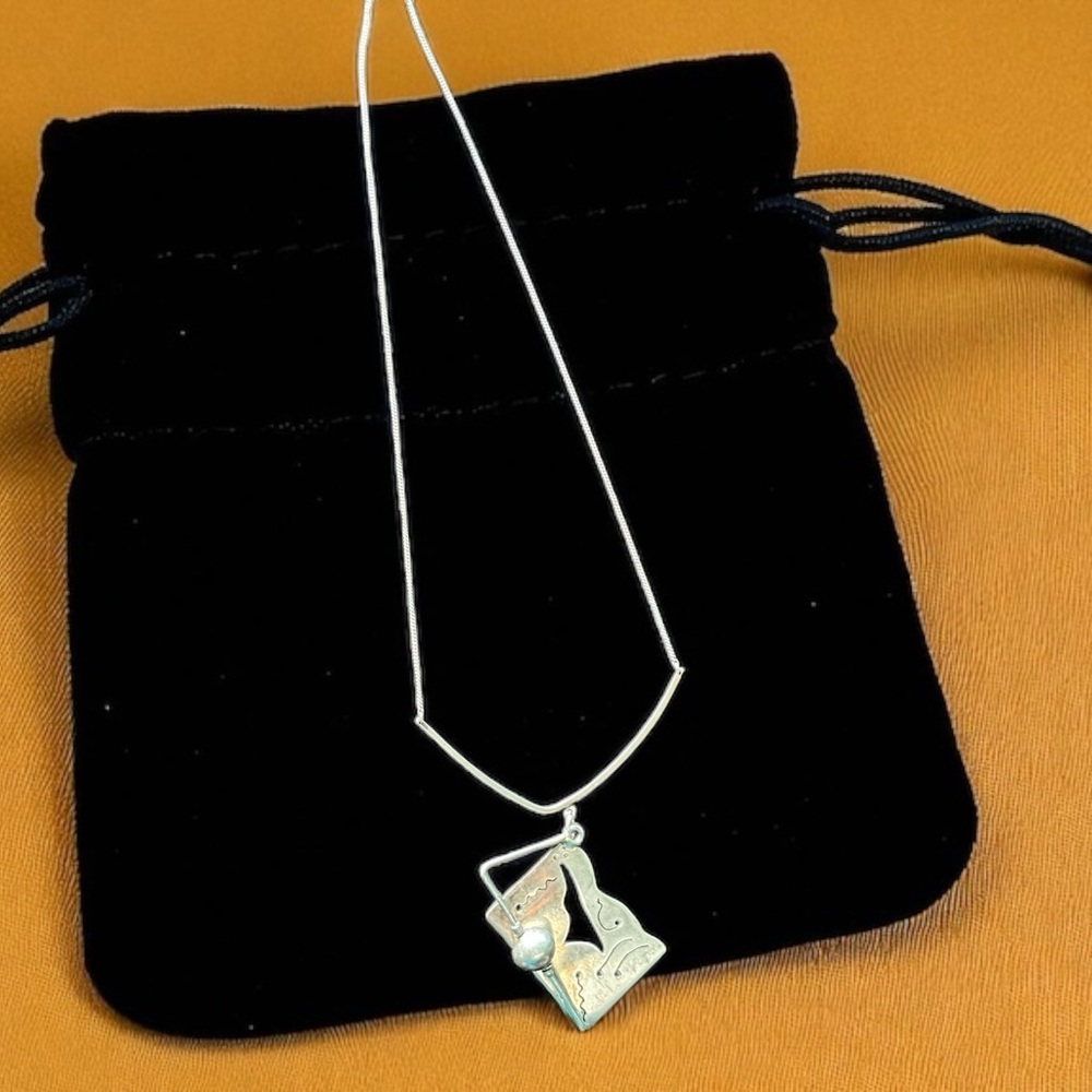 Geometric Unique Sterling Silver Modern Asymmetric Artistic Pendant Necklace